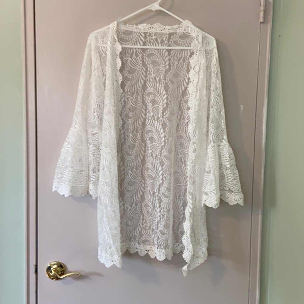 White lace beach cover up